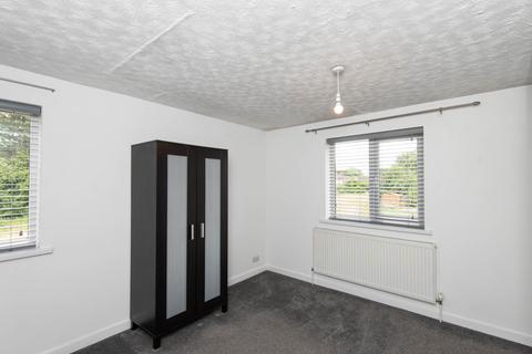 undefined, Chesterfield S40