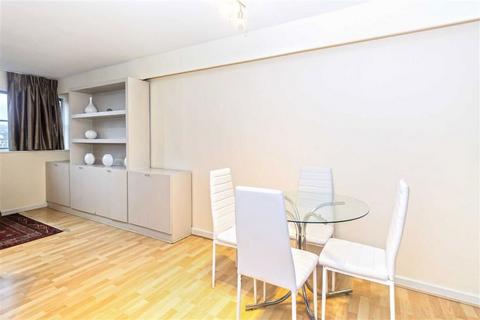 1 bedroom flat to rent, North Rise, London W2