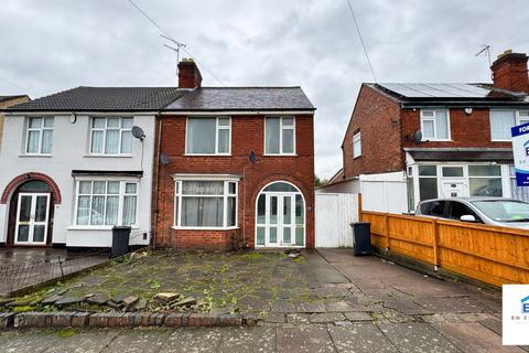 3 bedroom semi-detached house for sale, Crown Hills Avenue, Leicester LE5