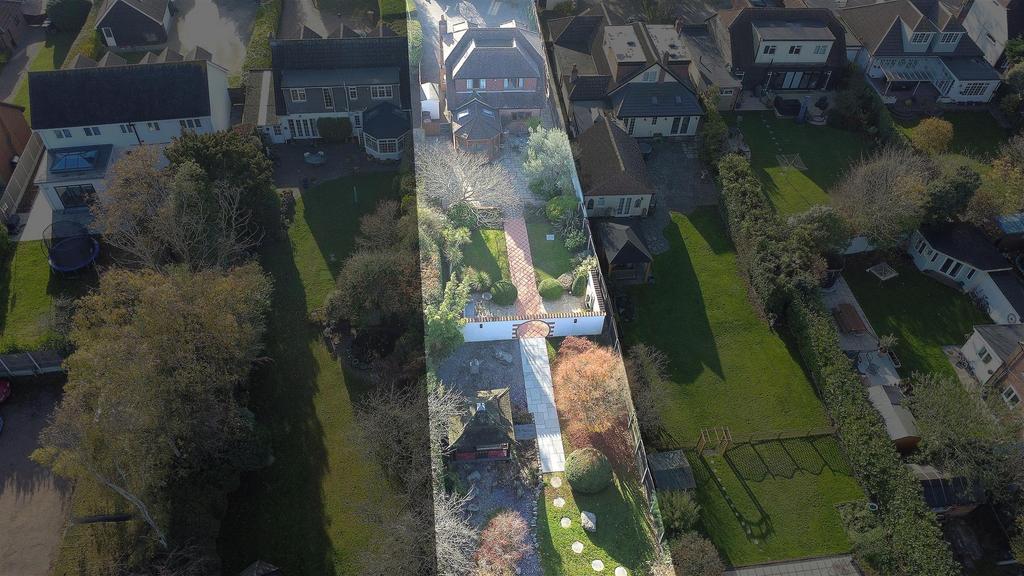 DRONE OF GARDEN copy.jpg