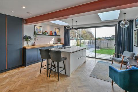 undefined, Meadows Close, Ingrave, Brentwood