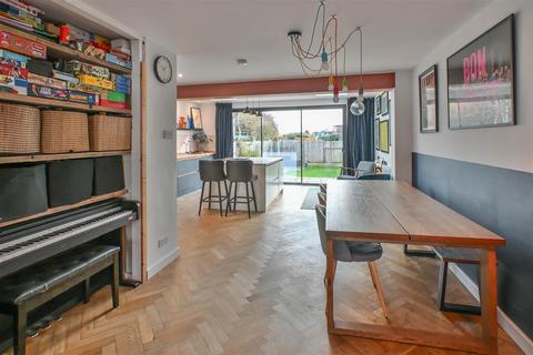 undefined, Meadows Close, Ingrave, Brentwood