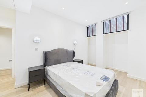 undefined, Flat 1 :: Gramercy House