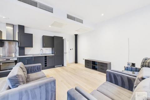 undefined, Flat 1 :: Gramercy House