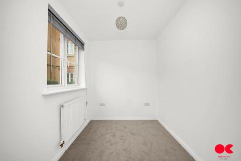 undefined, Kidman Close, Gidea Park RM2