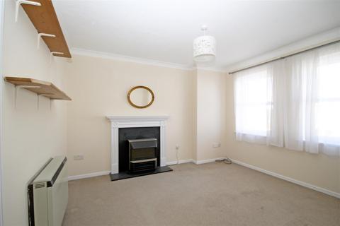 undefined, Waterloo Road, Lymington