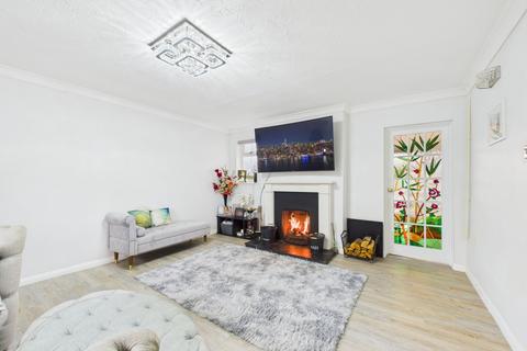 5 bedroom detached house for sale, Reading Road, Stratfield Turgis, RG27