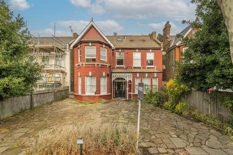 Walm Lane, London NW2