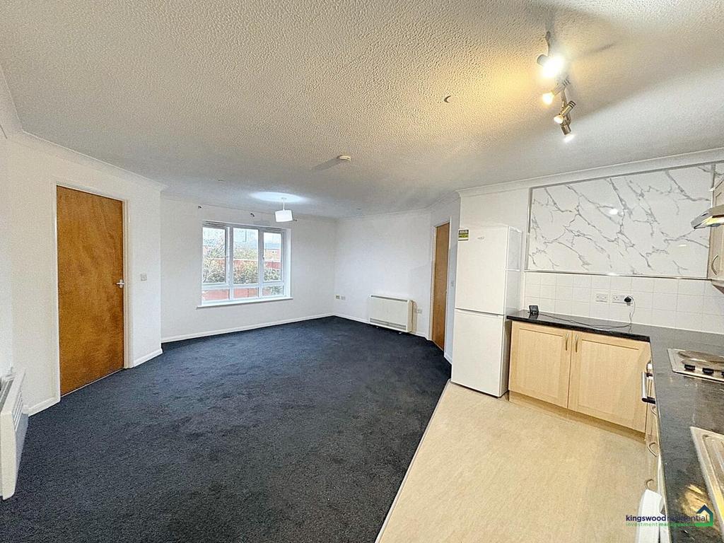 Kitchen / lounge