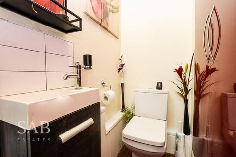 1 bedroom property to rent, Ferrymead Avenue, Greenford, UB6