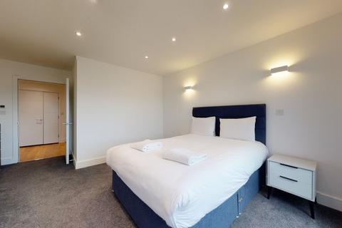 undefined, New Horizons Court, Brentford TW8