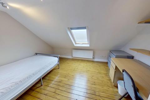 undefined, City Road, Nottingham, NG7