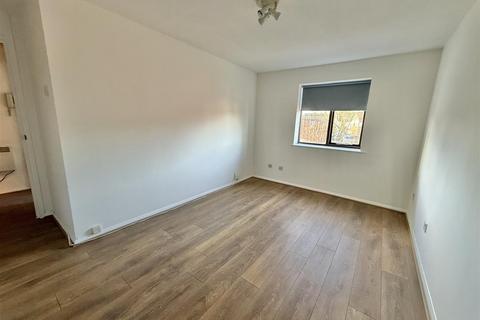 undefined, Amwell Street, Hoddesdon EN11