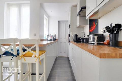 1 bedroom in a house share to rent, Charter Street, Chatham