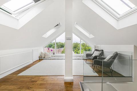 undefined, Lancaster Avenue, Hertfordshire EN4