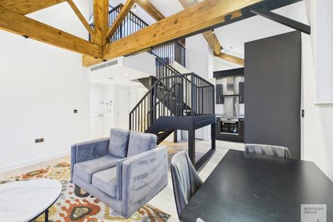 undefined, Flat 8 :: Gramercy House