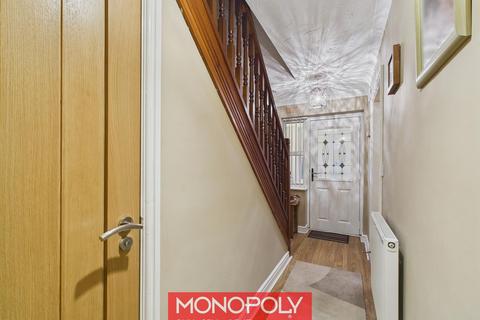 4 bedroom house for sale, Y Maes, Denbigh LL16