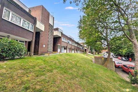 undefined, Sylvan Road, London SE19