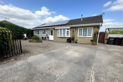 4 bedroom bungalow for sale, Tudor Close, Pembroke, Pembrokeshire, SA71