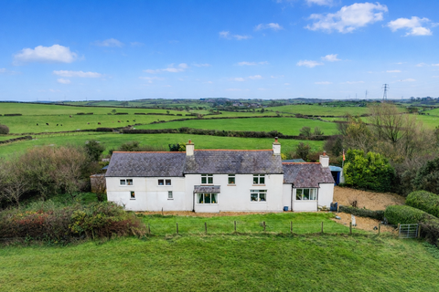 undefined, Mountain Road, Amlwch LL68