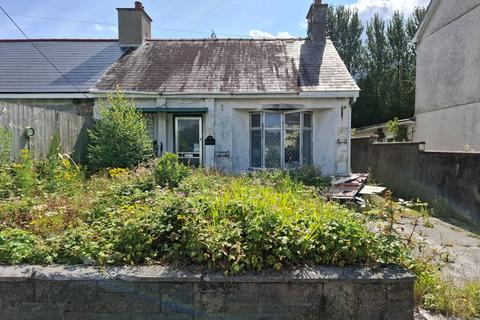 2 bedroom bungalow for sale, Thornhill Road, Llanelli SA14