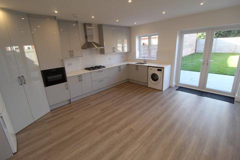 undefined, De Havilland Road, Edgware, HA8