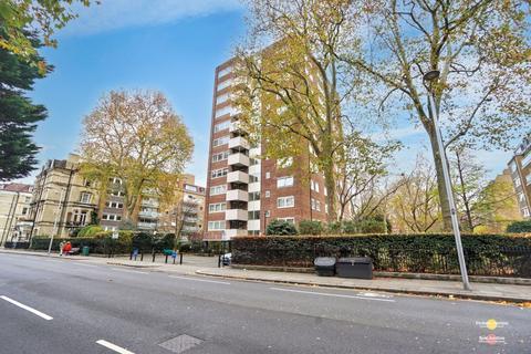 2 bedroom flat for sale, Fulham Road, London SW10
