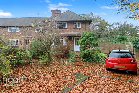 Tyndalls, Hindhead