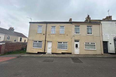 3 bedroom end of terrace house for sale, Catherine Street, Saltburn-by-the-Sea TS12
