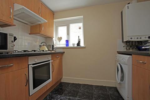 undefined, St. James Road, Sutton SM1