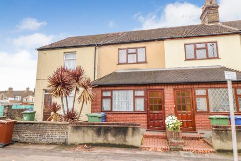 3 bedroom terraced house for sale, Bedford Road, Grays RM17