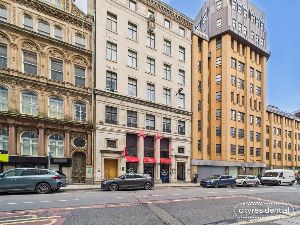 CAM03648 G0-PR0247-STILL014.jpg