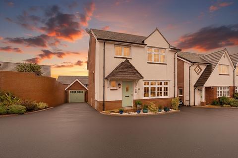 4 bedroom detached house for sale, Kestrel Way, Dawlish EX7