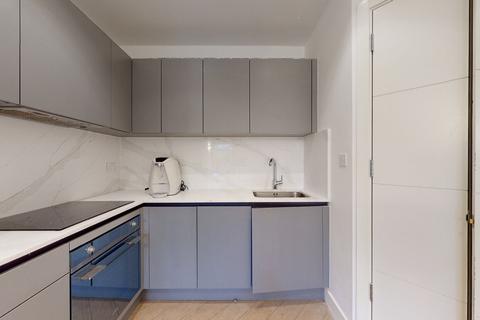 undefined, New Horizons Court, Brentford TW8