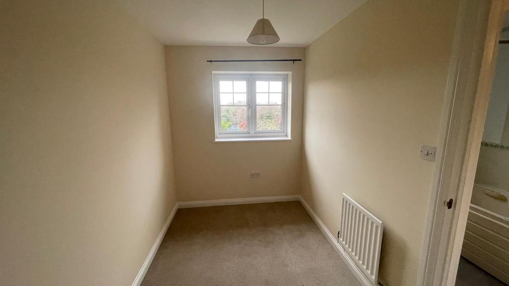 Bedroom 2 4.jpg