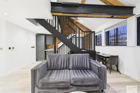 undefined, Flat 10 :: Gramercy House