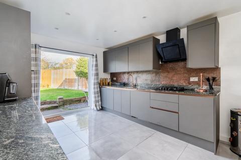 undefined, Silverdale Road, Tadley, RG26