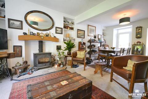 undefined, The Slade, Fishguard