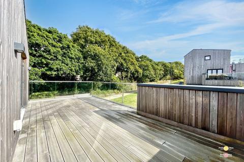 3 bedroom detached house for sale, The Green, Falmouth TR11