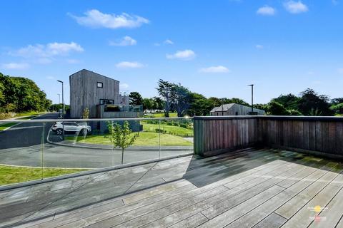 3 bedroom detached house for sale, The Green, Falmouth TR11
