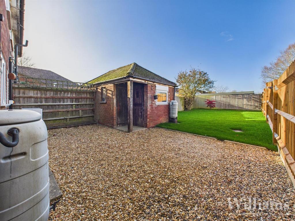 CAM02861 G0-PR0533-STILL016.jpg