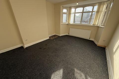 3 bedroom semi-detached house for sale, Romway Road, Evington, LE5