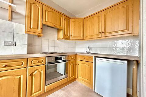 undefined, Richmond Way, Shepherds Bush, W14