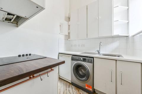 1 bedroom flat to rent, Clapham Road, Oval, London, SW9