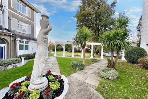 2 bedroom flat for sale, Park Hill Road, Torquay