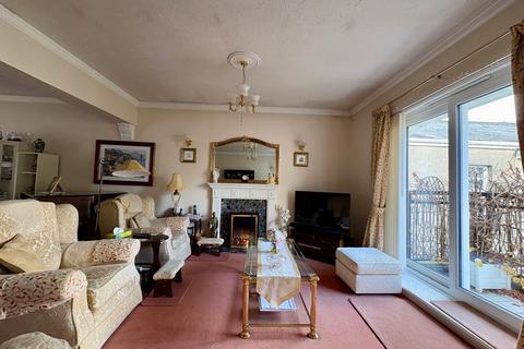 2 bedroom flat for sale, Park Hill Road, Torquay