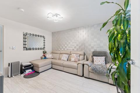 3 bedroom terraced house for sale, McDonald Drive, Firhill, Glasgow, G20 7AG