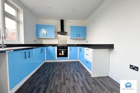 3 bedroom semi-detached house for sale, Broad Avenue, Leicester LE5