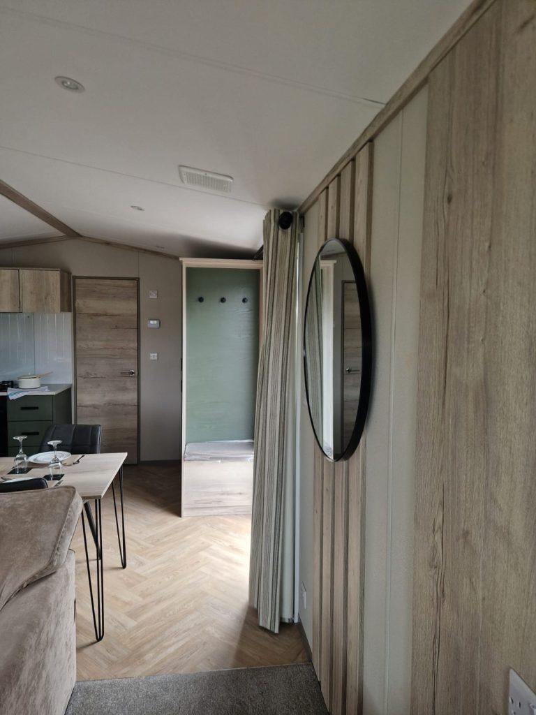 Whatsapp Image 2025 09 20 At 12.42.09 (2) (1)