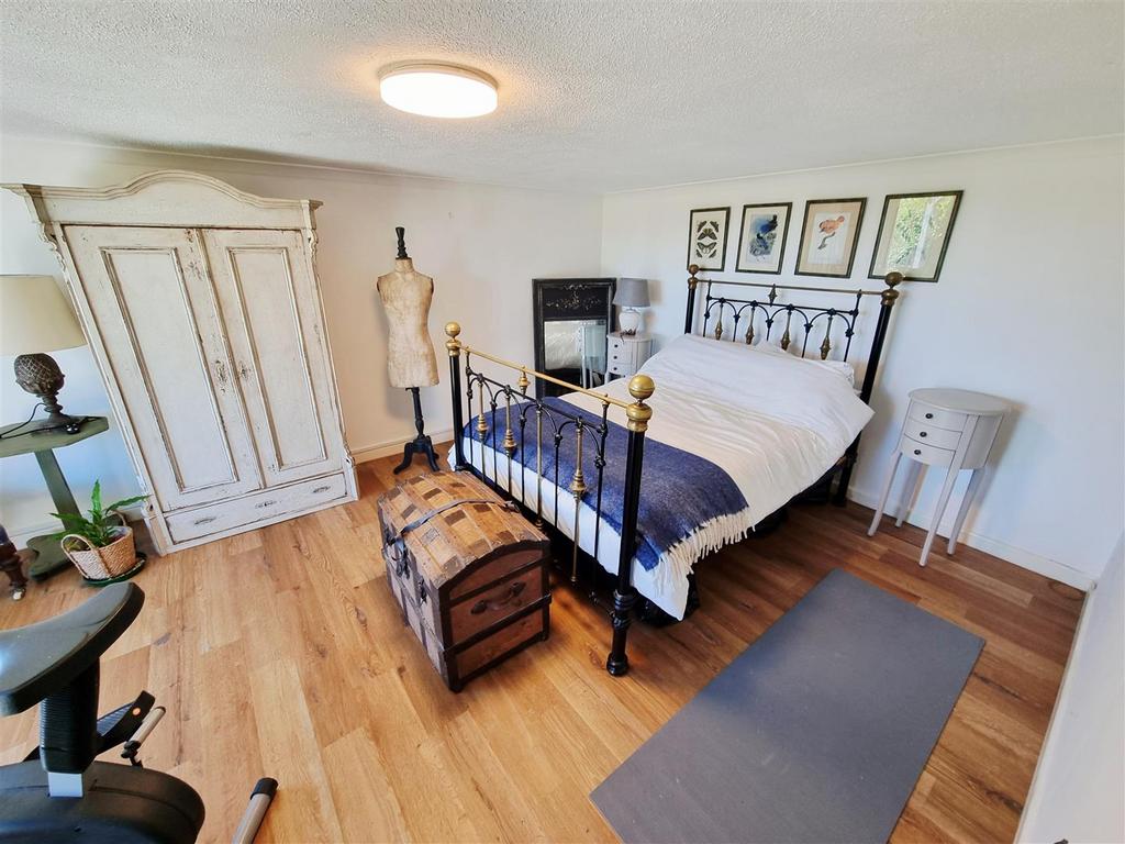 Annex Bedroom.jpg